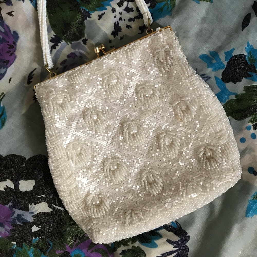 Vintage White Beaded Handbag